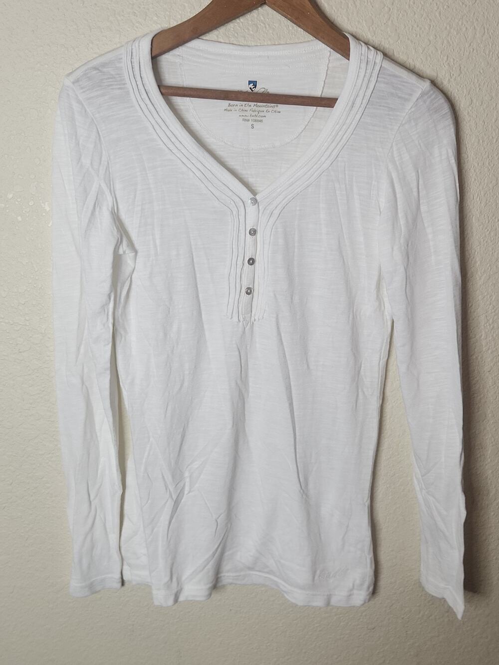 Kuhl Shirt Womens White Long Sleeve V Neck Henley Shirt Size SMALL